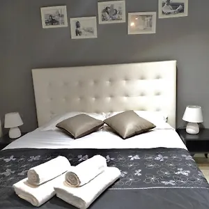 biennale-apartment-near-san-marco.hotelslidodijesolo.com/