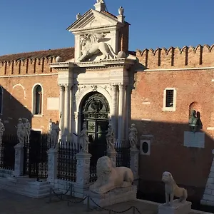 appartamento-damiana.hotelslidodijesolo.com/